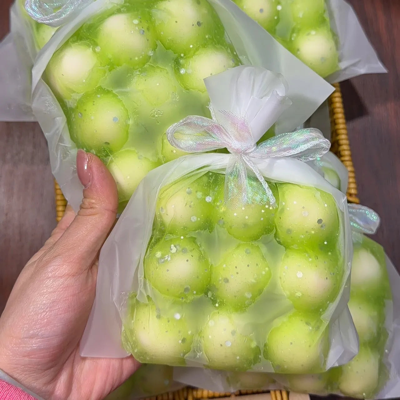 Crystal Grape Cluster Crunchy ASMR Bag (Non-Recoverable)