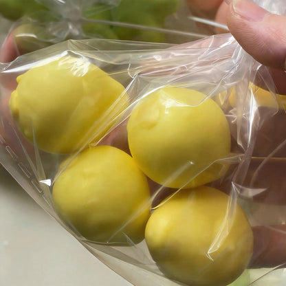 Boule ASMR croustillante faite à la main Sakura (perles de cire à l'intérieur, non-récupérable)
